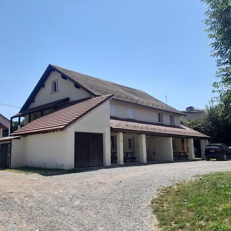 Apartament Gogo Location 1 Forest-Saint-Julien Zewnętrze zdjęcie