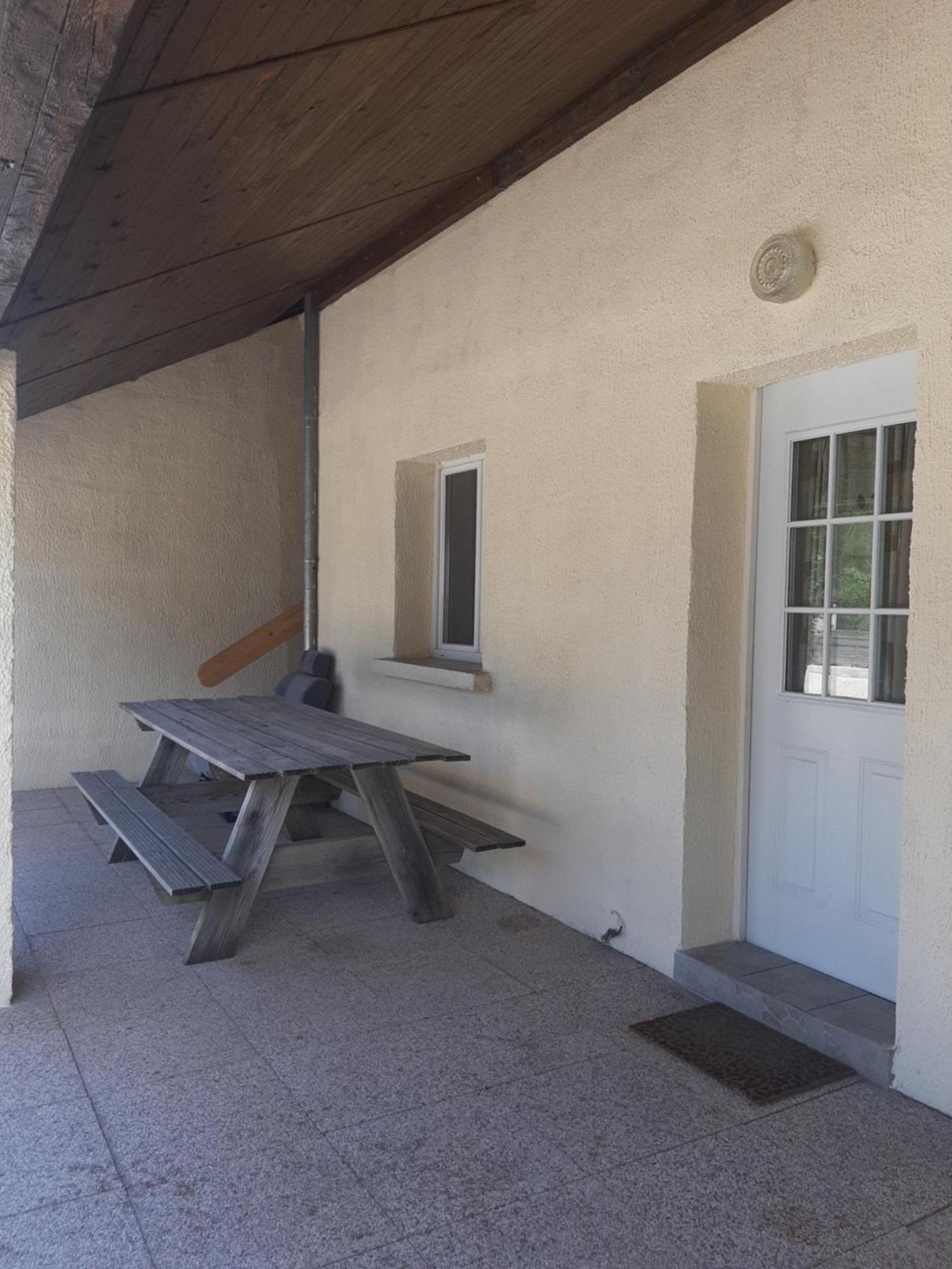 Apartament Gogo Location 1 Forest-Saint-Julien Zewnętrze zdjęcie