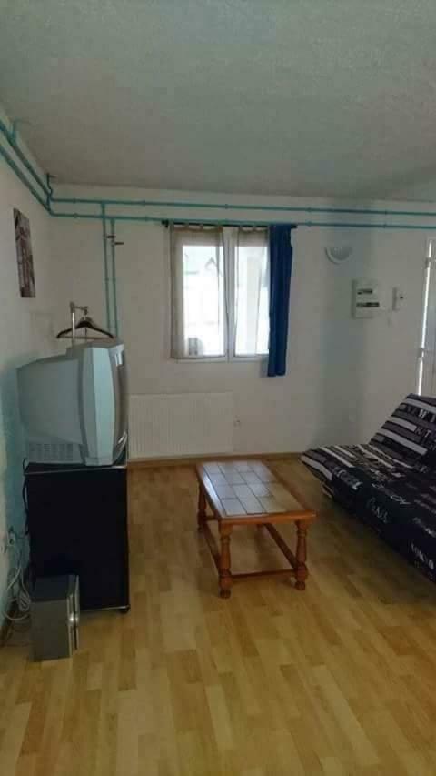 Apartament Gogo Location 1 Forest-Saint-Julien Zewnętrze zdjęcie